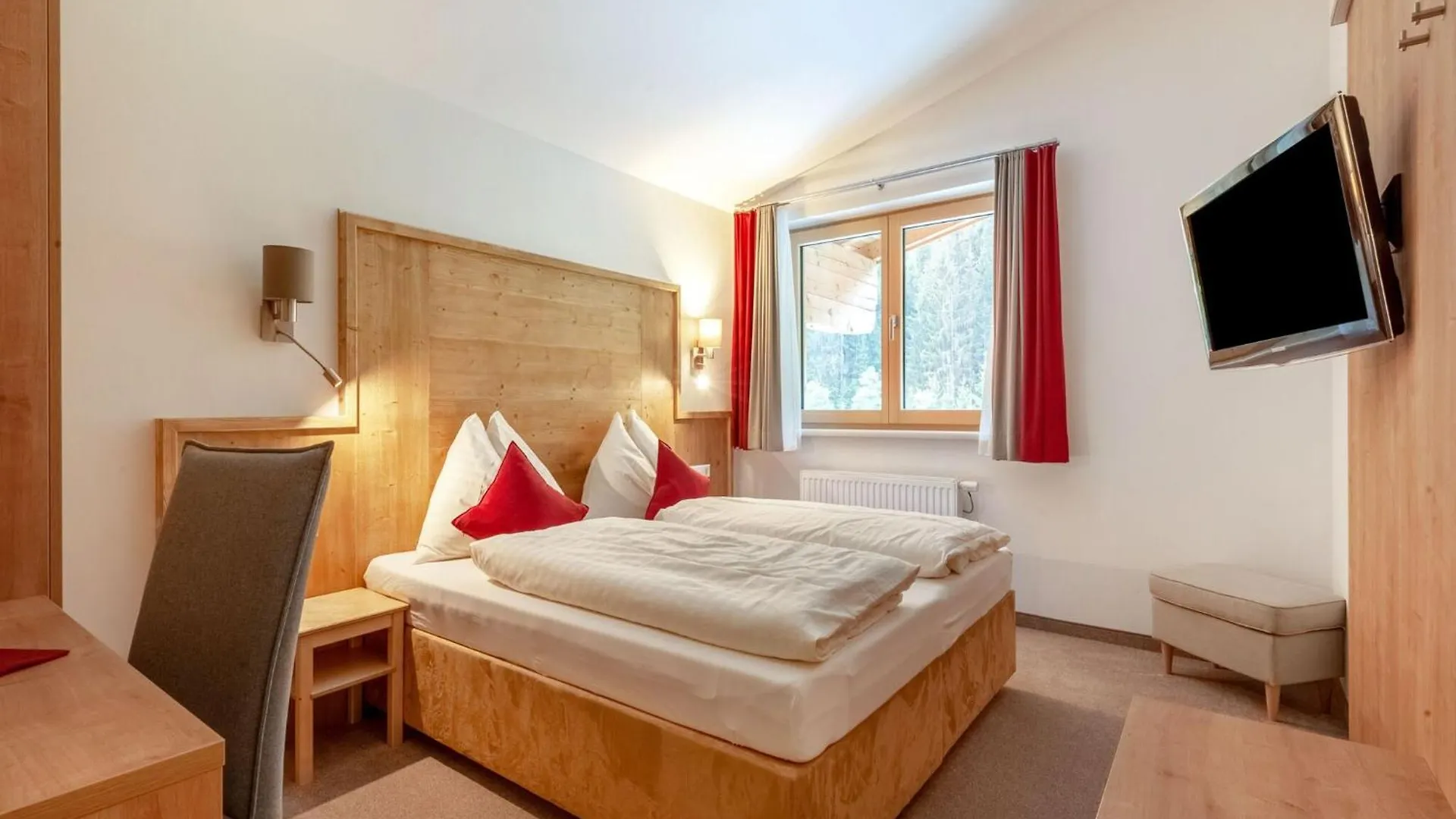 Ravishing Apartment In Saalbach With Sauna Near Ski Slopes  잘바흐 힌터글렘