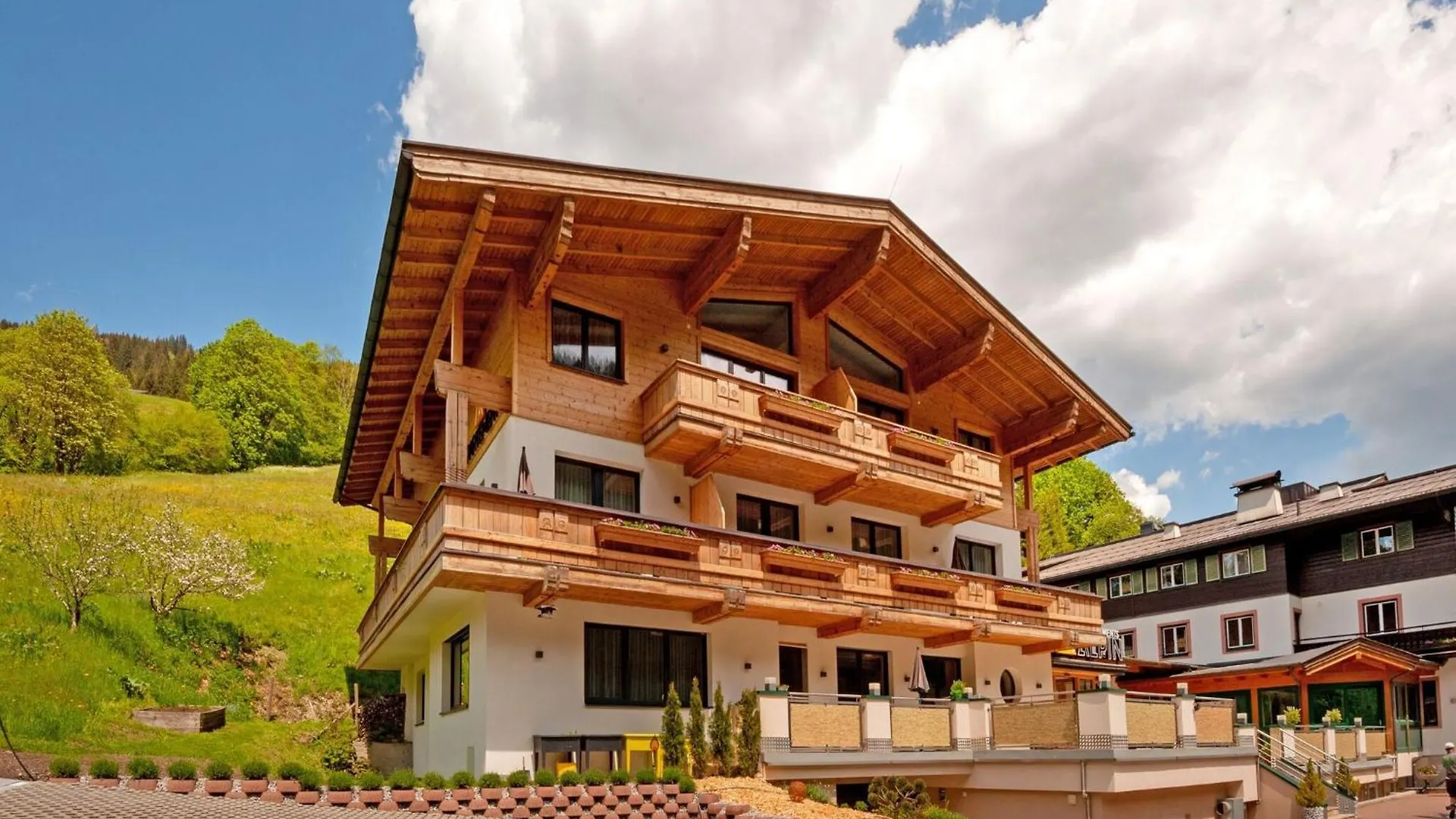 Ravishing Apartment In Saalbach With Sauna Near Ski Slopes 잘바흐 힌터글렘