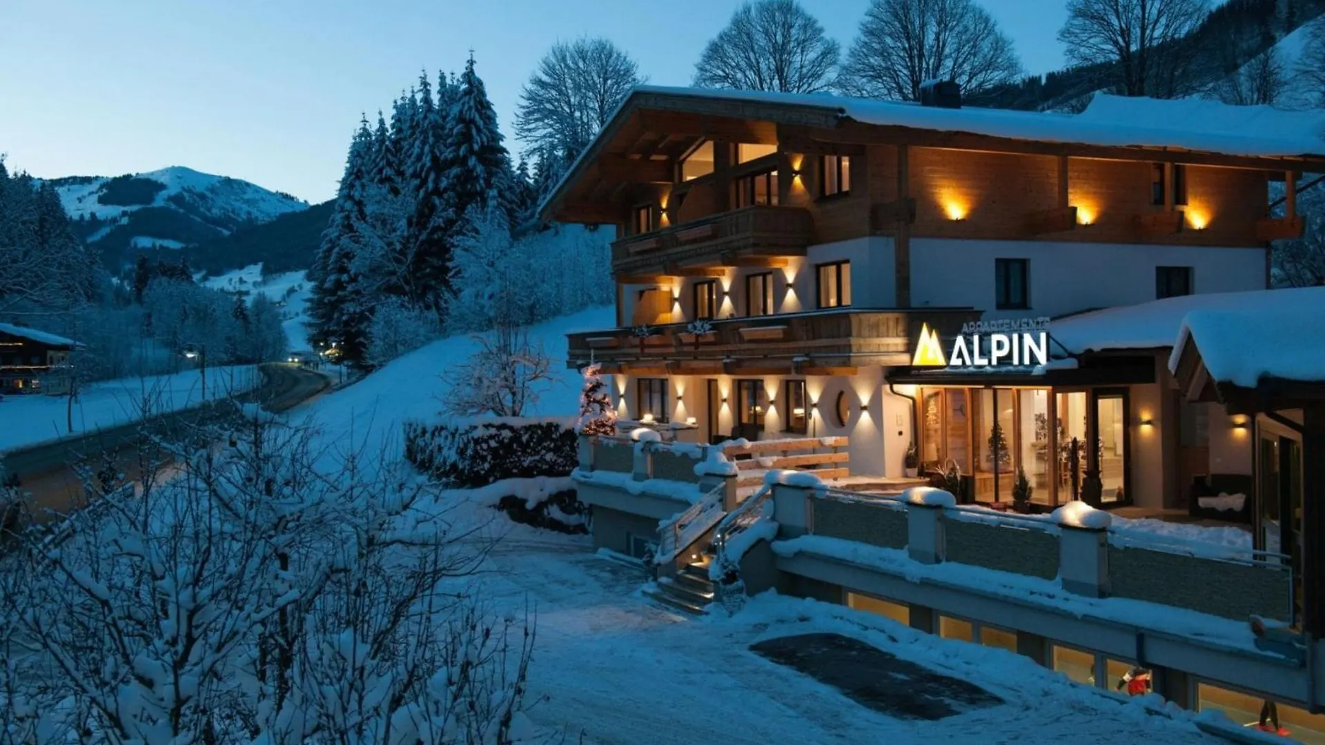 Ravishing Apartment In Saalbach With Sauna Near Ski Slopes