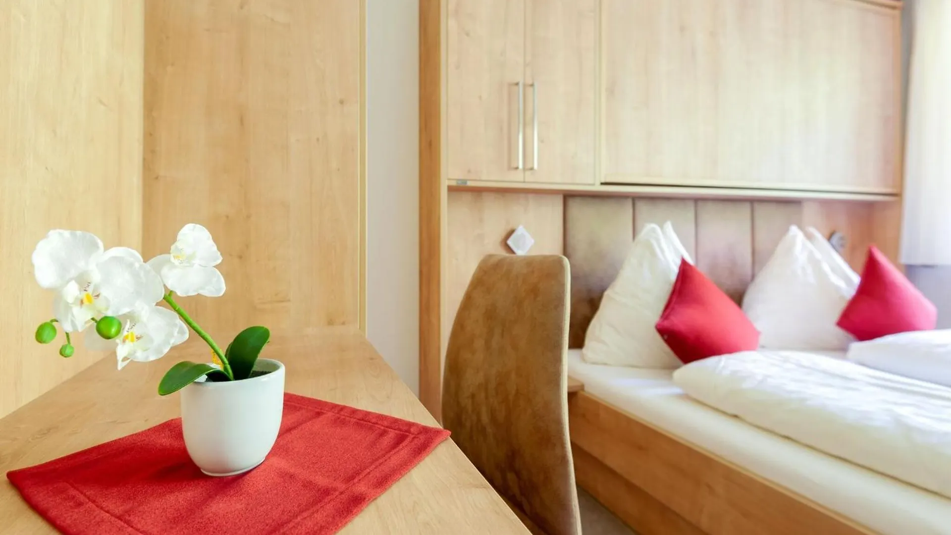 Ravishing Apartment In Saalbach With Sauna Near Ski Slopes